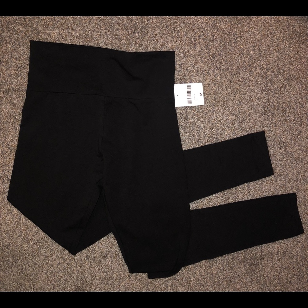Forever 21 Black leggings size M